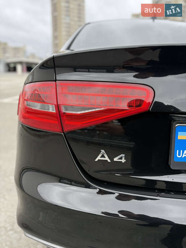 Audi-32