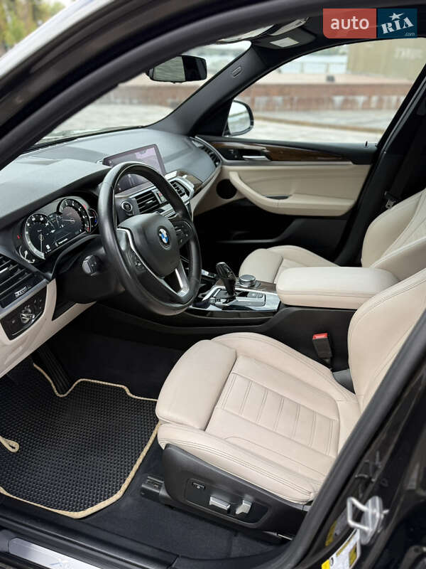 BMW-40