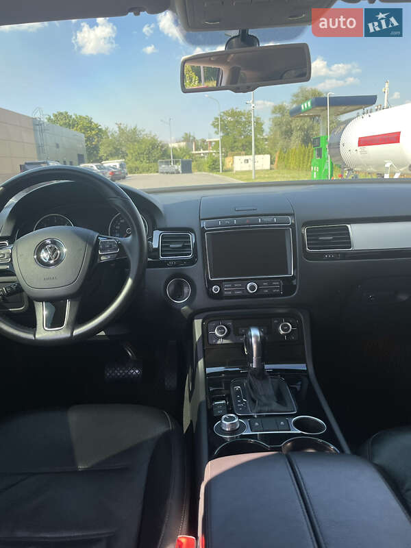 Volkswagen Touareg 2016