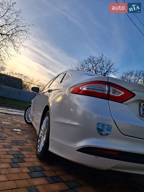 Ford-4