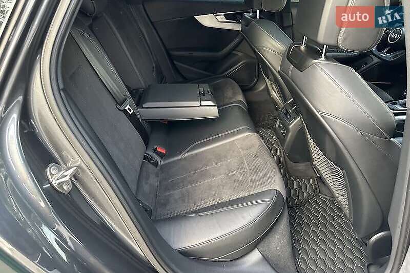 Audi-8