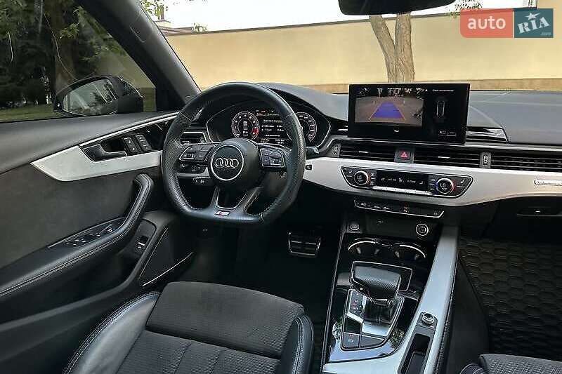 Audi-11