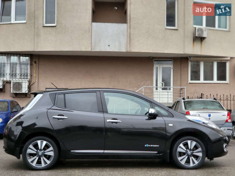 Nissan Leaf 2015