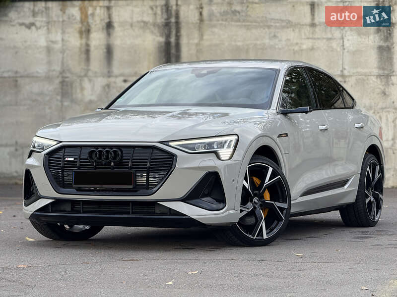 Audi-57