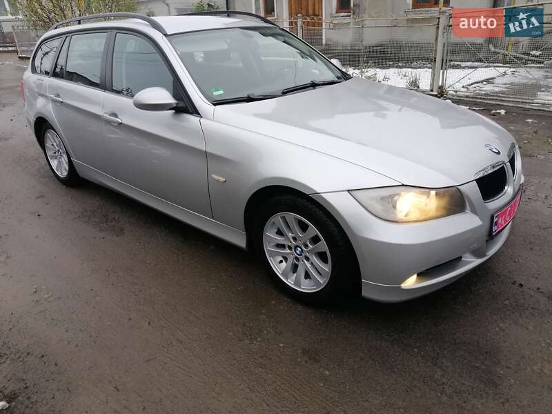 BMW-32