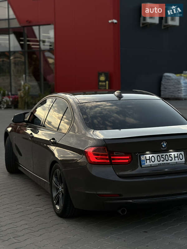 BMW-33