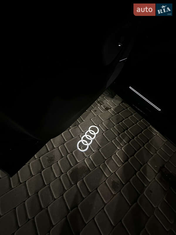 Audi-6