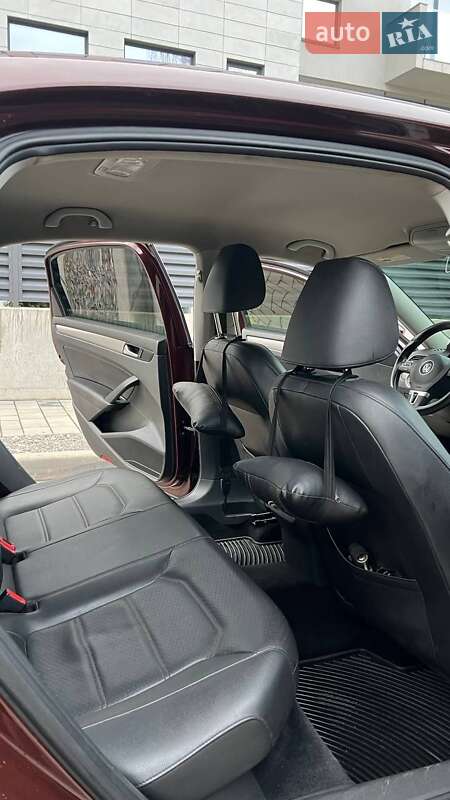 Volkswagen Passat 2014