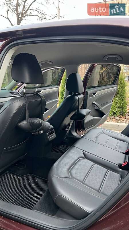 Volkswagen Passat 2014