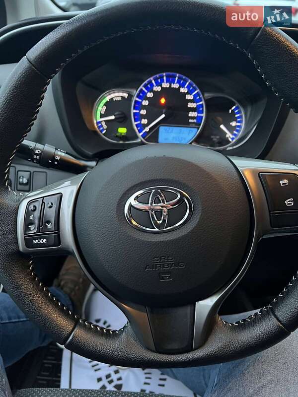 Toyota Yaris 2014