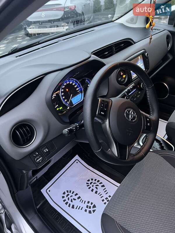 Toyota Yaris 2014
