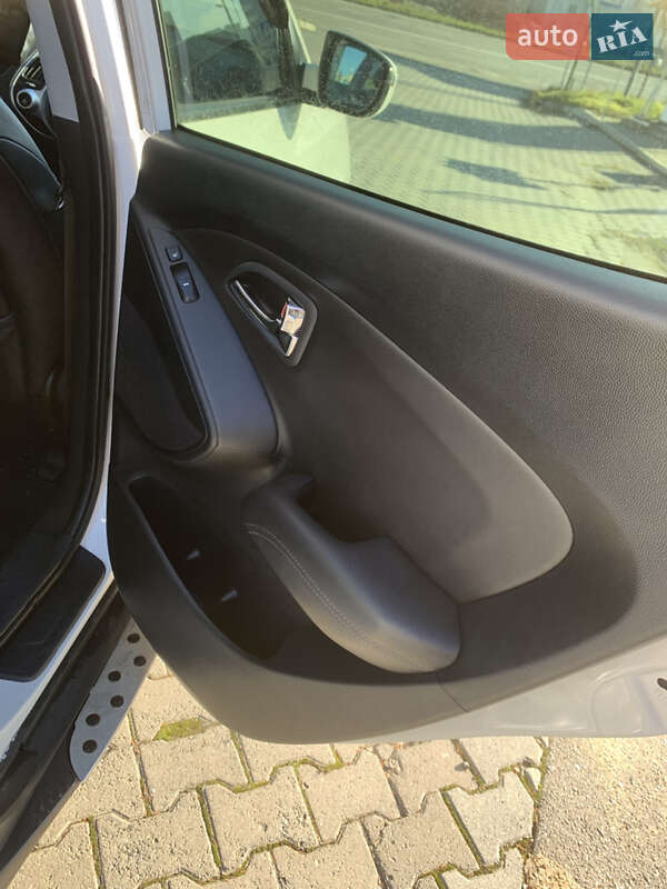 Hyundai-0