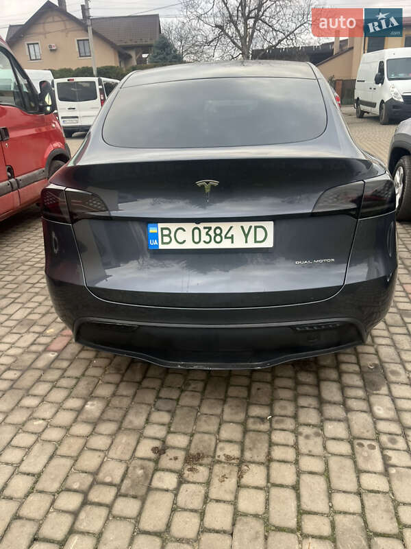 Tesla-3