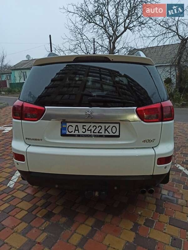 Peugeot 4007 2011