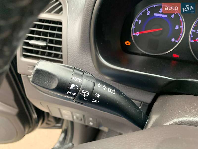 Hyundai-72