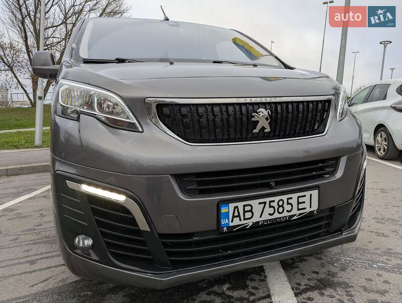 Peugeot-11