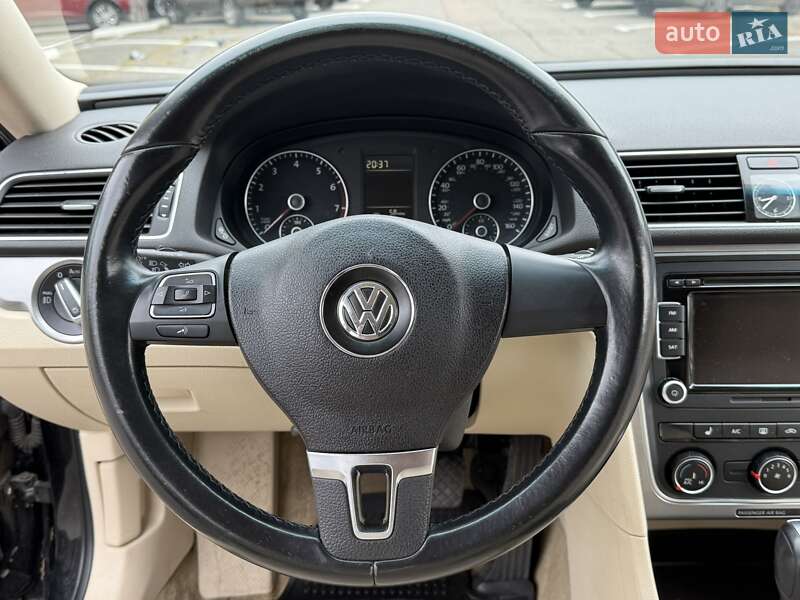 Volkswagen Passat 2015