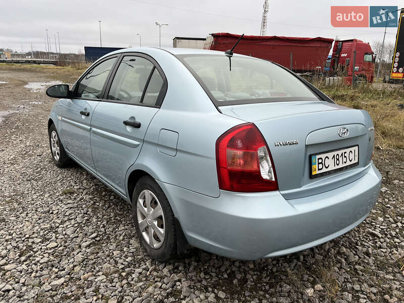 Hyundai Accent 2008