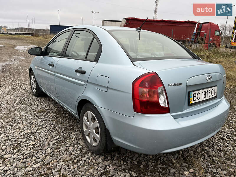 Hyundai Accent 2008