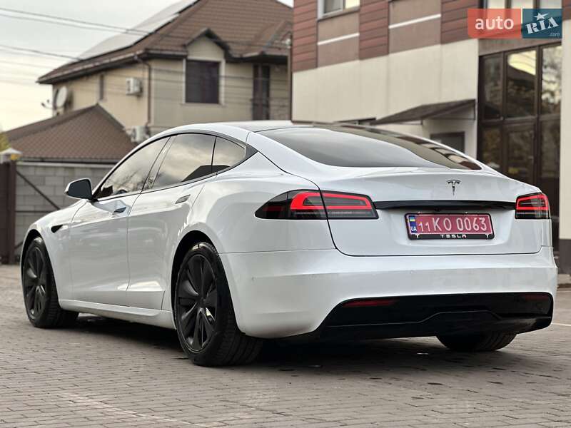 Tesla-7