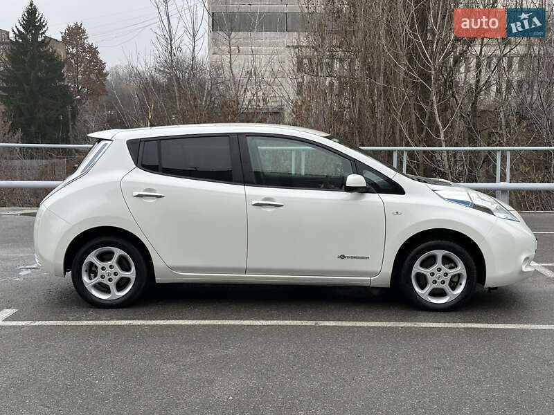 Nissan Leaf 2017