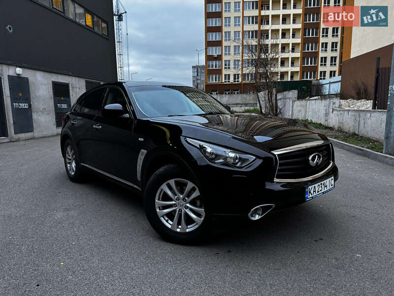 Infiniti-1