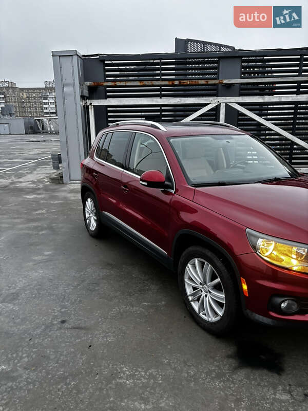 Volkswagen Tiguan 2012