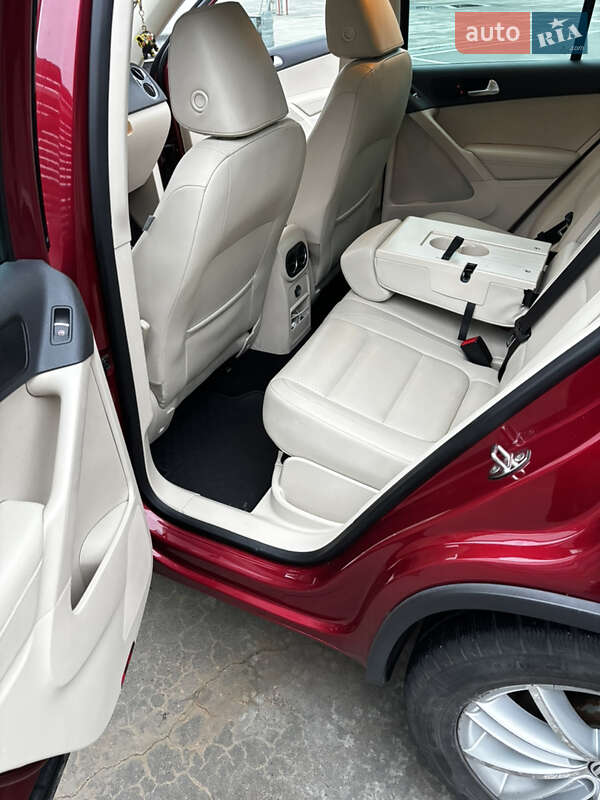 Volkswagen Tiguan 2012