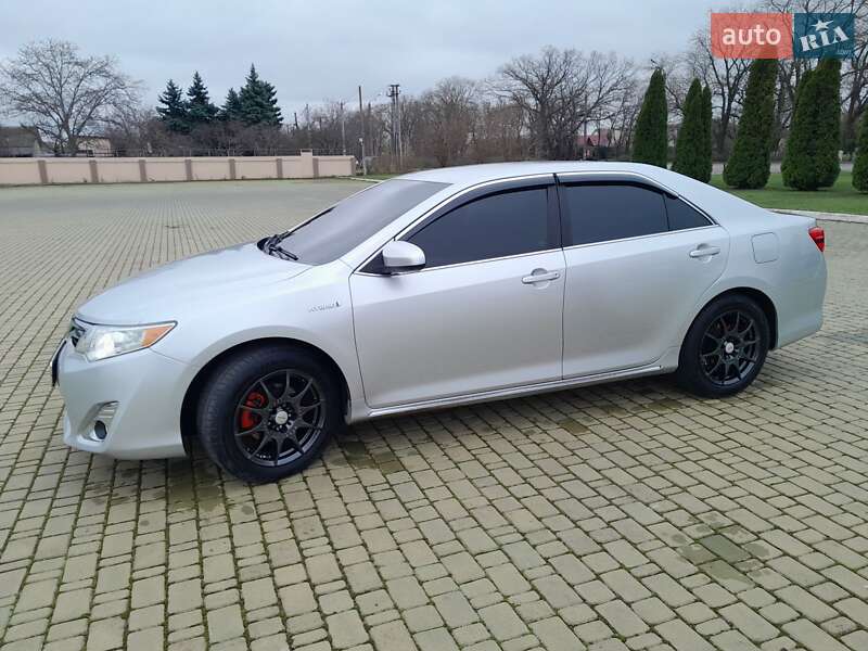 Toyota Camry 2012