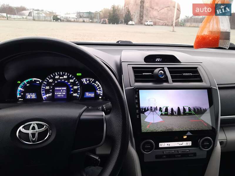 Toyota Camry 2012