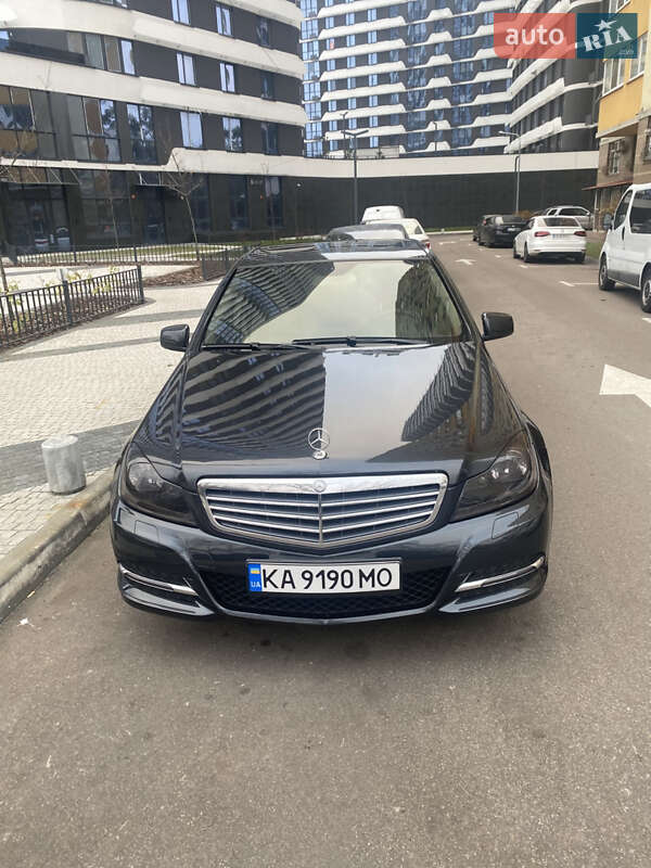 Mercedes-Benz C-Class 2012