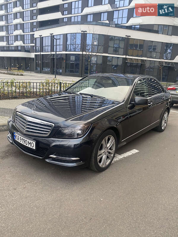 Mercedes-Benz C-Class 2012