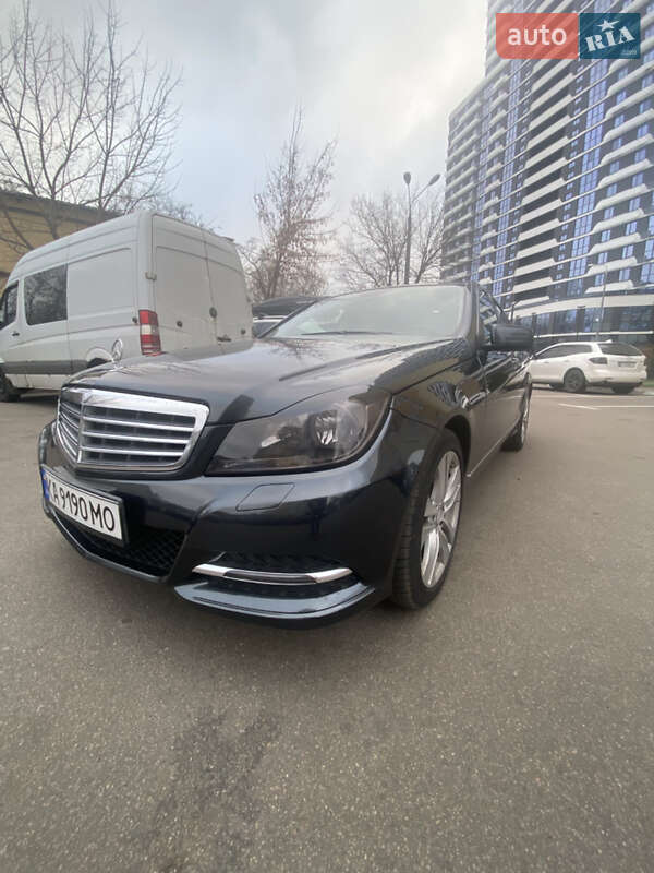 Mercedes-Benz C-Class 2012