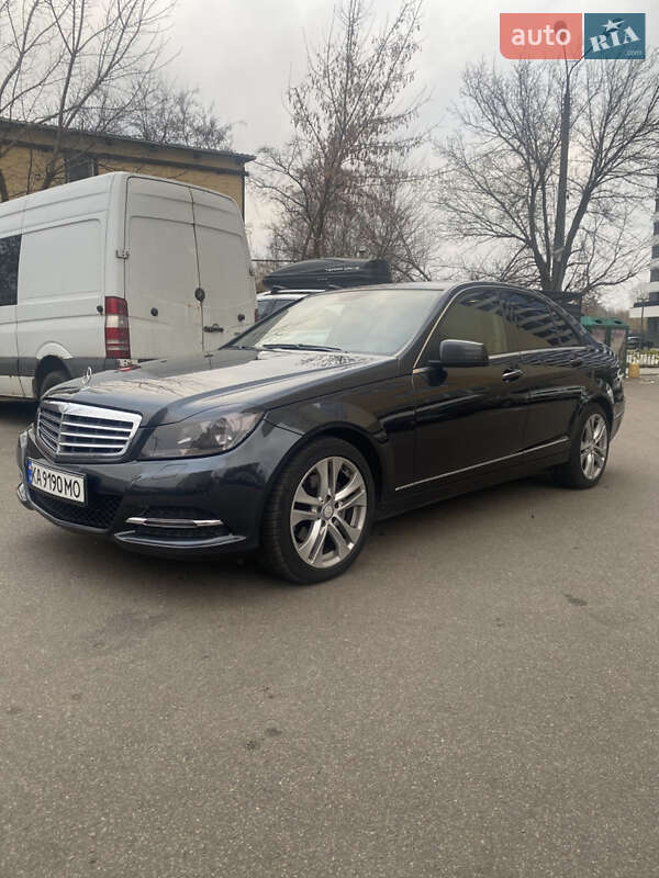 Mercedes-Benz C-Class 2012