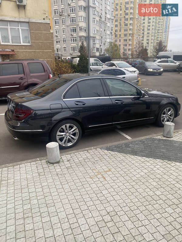 Mercedes-Benz C-Class 2012