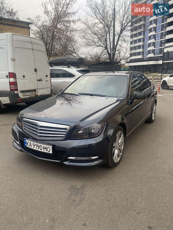 Mercedes-Benz C-Class 2012