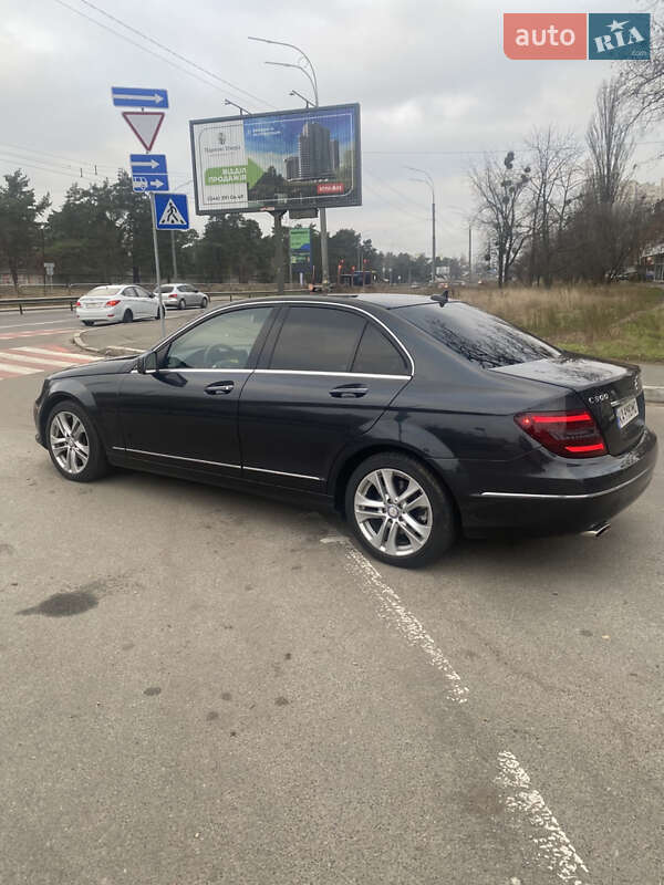 Mercedes-Benz C-Class 2012