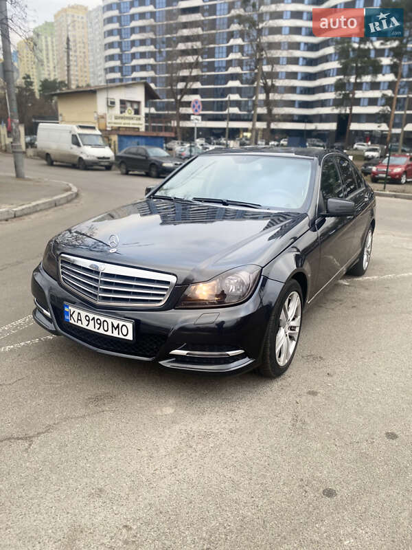 Mercedes-Benz C-Class 2012