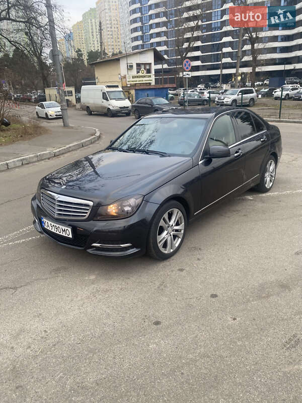 Mercedes-Benz C-Class 2012