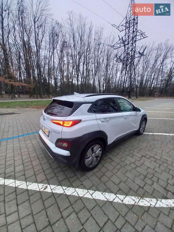 Hyundai-10