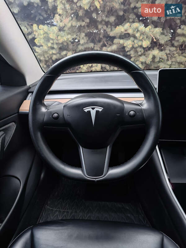 Tesla-13