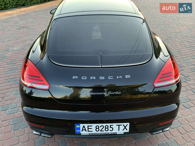 Porsche Panamera 2013