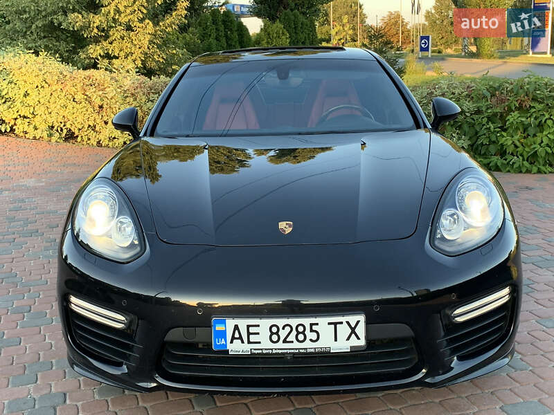 Porsche Panamera 2013