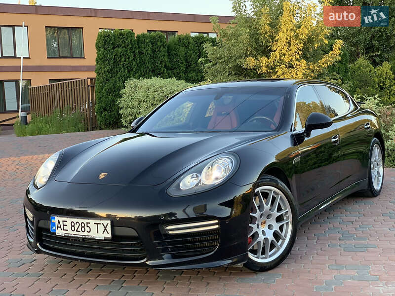 Porsche Panamera 2013