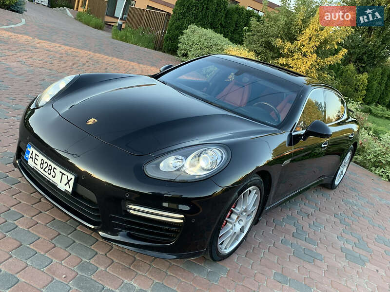 Porsche Panamera 2013