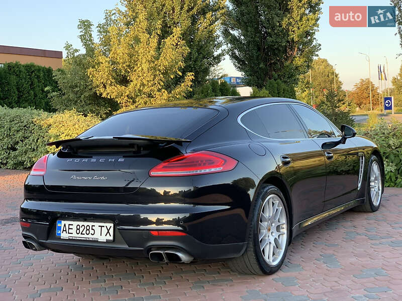 Porsche Panamera 2013