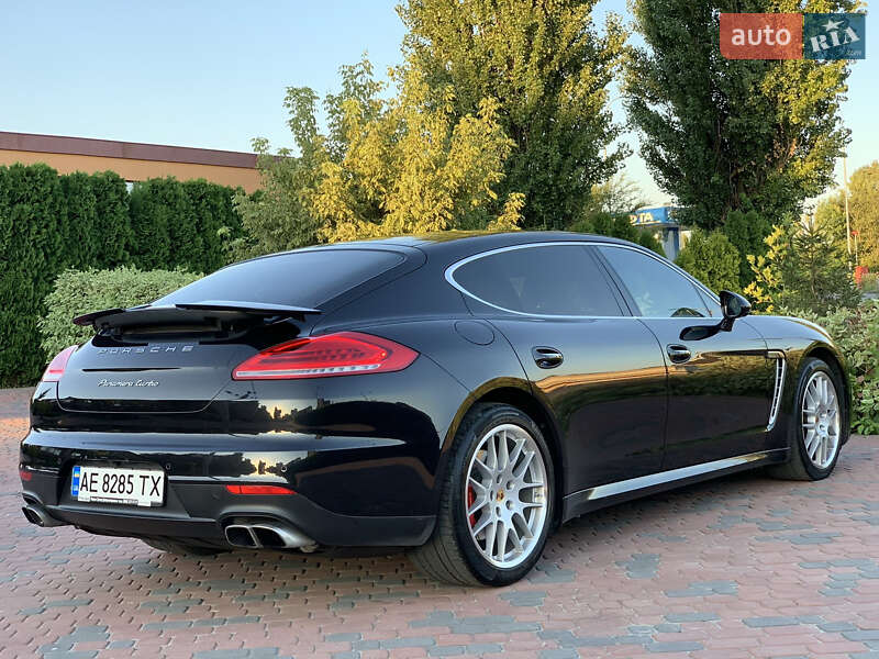 Porsche Panamera 2013