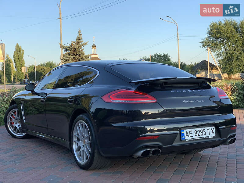 Porsche Panamera 2013