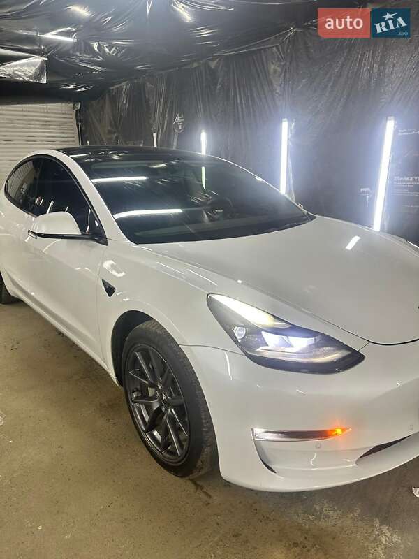 Tesla-9