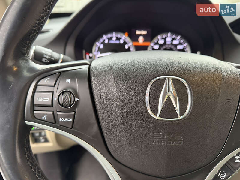 Acura-3